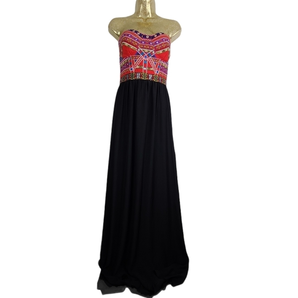 NWT Soieblu Strapless Embroidered Long Dress Large